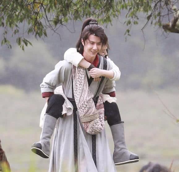 王一博周洁琼最新爆料了,揭秘背后不为人知的秘密 第2张 王一博周洁琼最新爆料了,揭秘背后不为人知的秘密 第2张